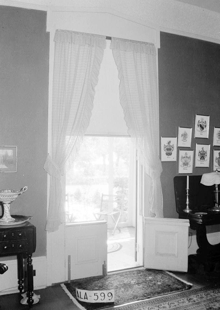 Historic Photo : Mrs. Hugh Foster House, 201 Kennon Street, Union Springs, Bullock County, AL 8 Photograph