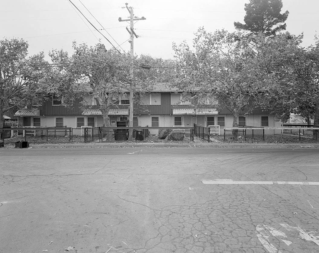 Historic Photo : Easter Hill Village, Building No. 14, South side of Hinkley Avenue, opposite South Twenty-Sixth Street, Richmond, Contra Costa County, CA 1 Photograph