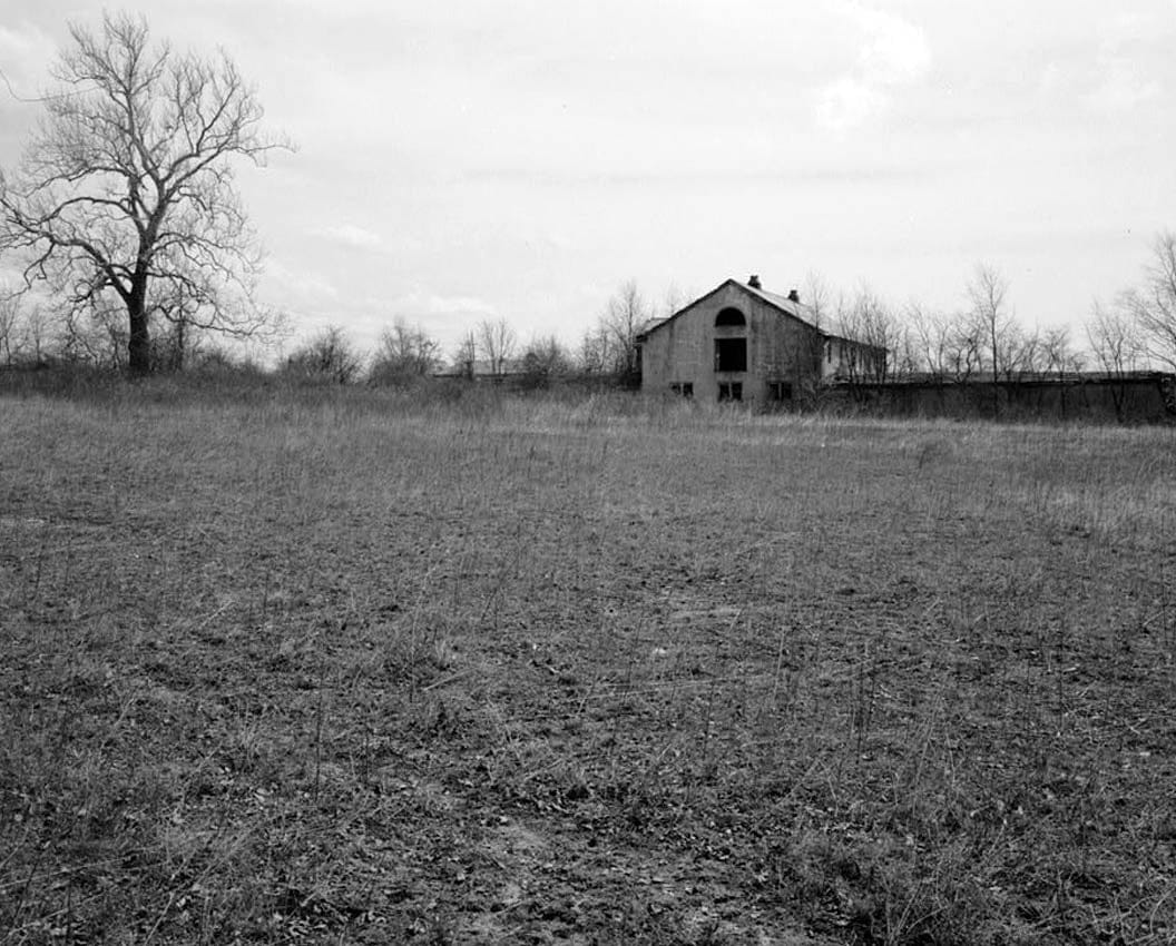 Historic Photo : A. I. Du Pont Estate, Blue Ball Dairy Barn, Junction of U.S. Route 202 & Rockland Road, Wilmington, New Castle County, DE 1 Photograph