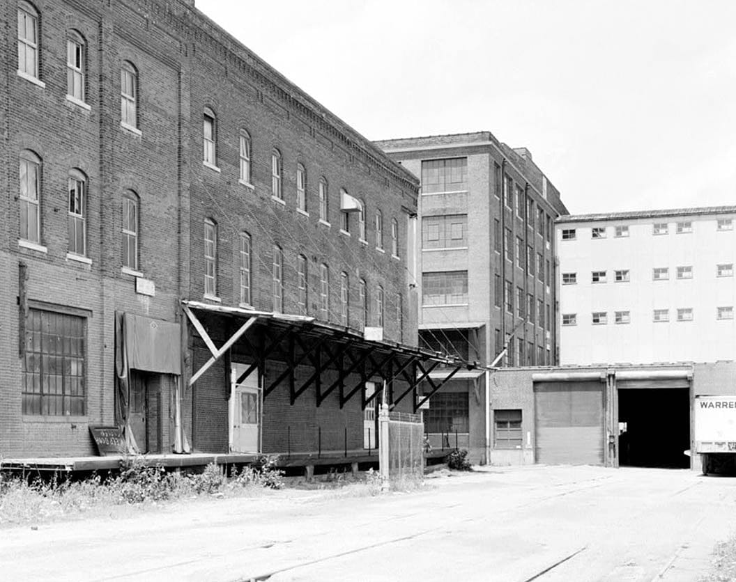 Historic Photo : Dubuque Commercial & Industrial Buildings, Dubuque, Dubuque County, IA 17 Photograph