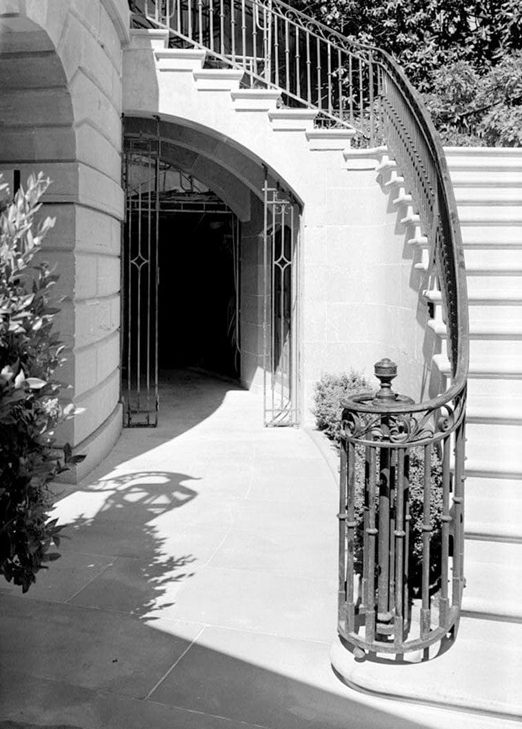 Historic Photo : White House, 1600 Pennsylvania Avenue, Northwest, Washington, District of Columbia, DC 281 Photograph