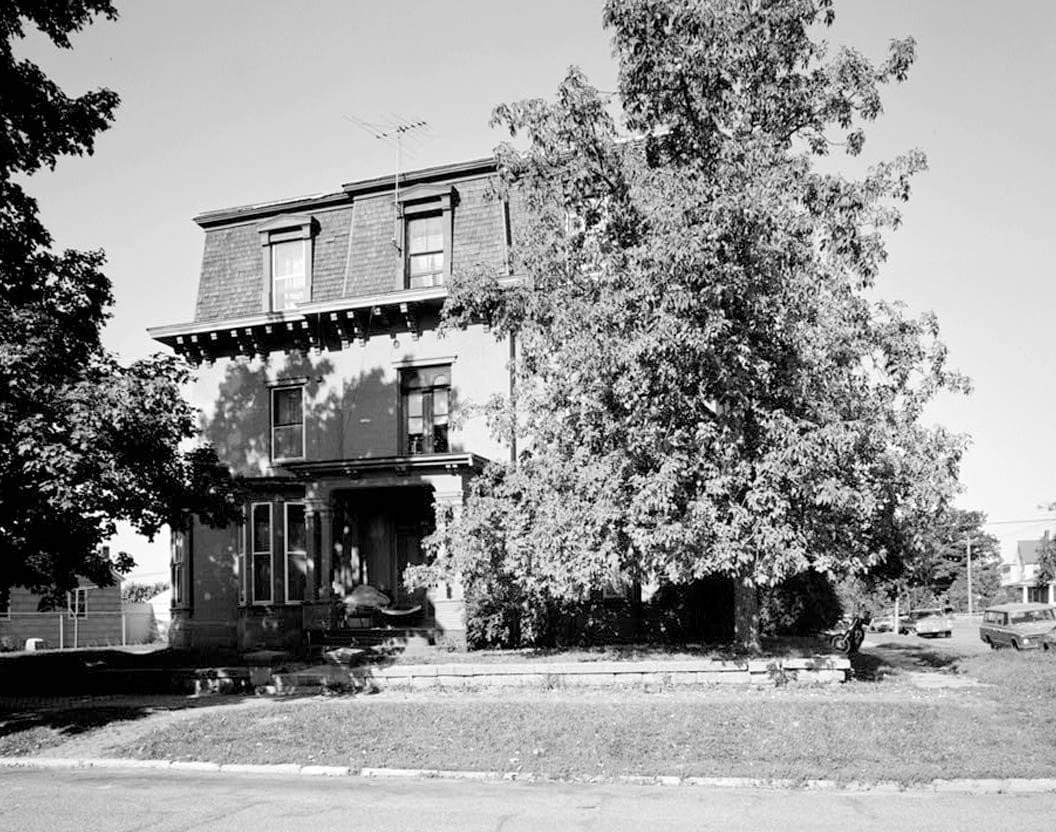 Historic Photo : Judge Charles Mason House, 931 North Sixth Street, Burlington, Des Moines County, IA 2 Photograph