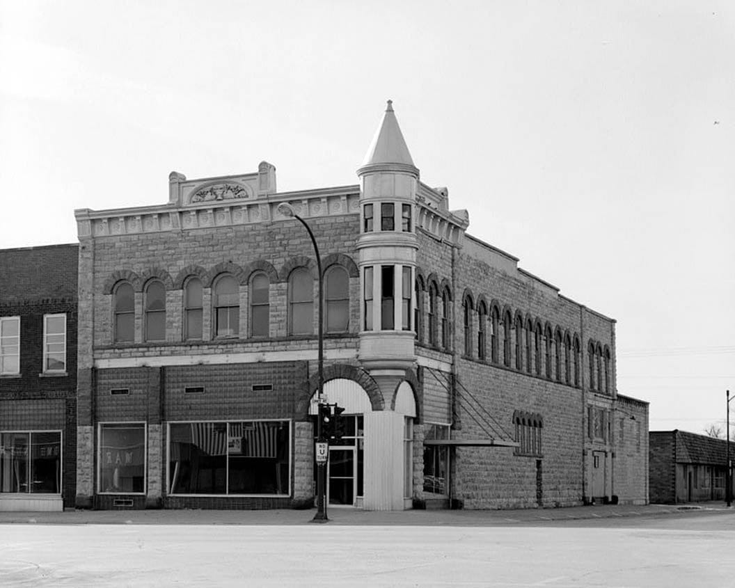 Historic Photo : Johnson Building, 532 Sumner Avenue, Humboldt, Humboldt County, IA 1 Photograph