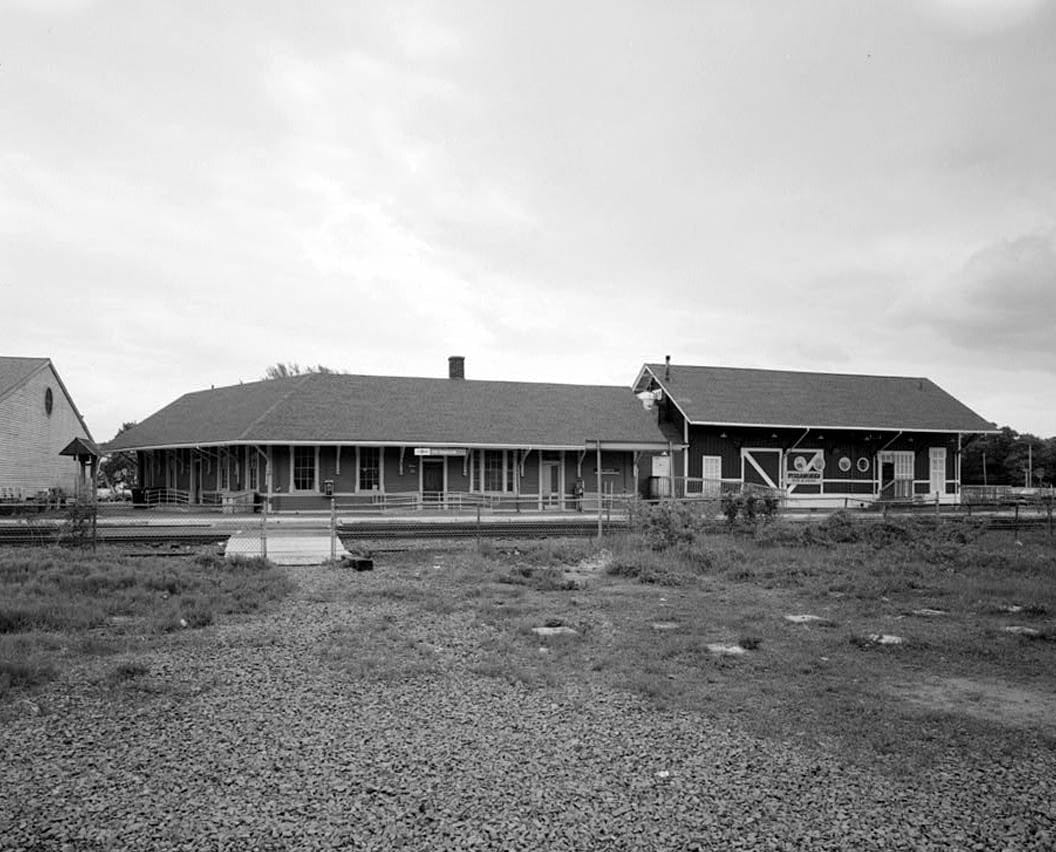 Historic Photo : Old Saybrook Railroad Station, Depot, 455 Boston Post Road, Old Saybrook, Middlesex County, CT 1 Photograph