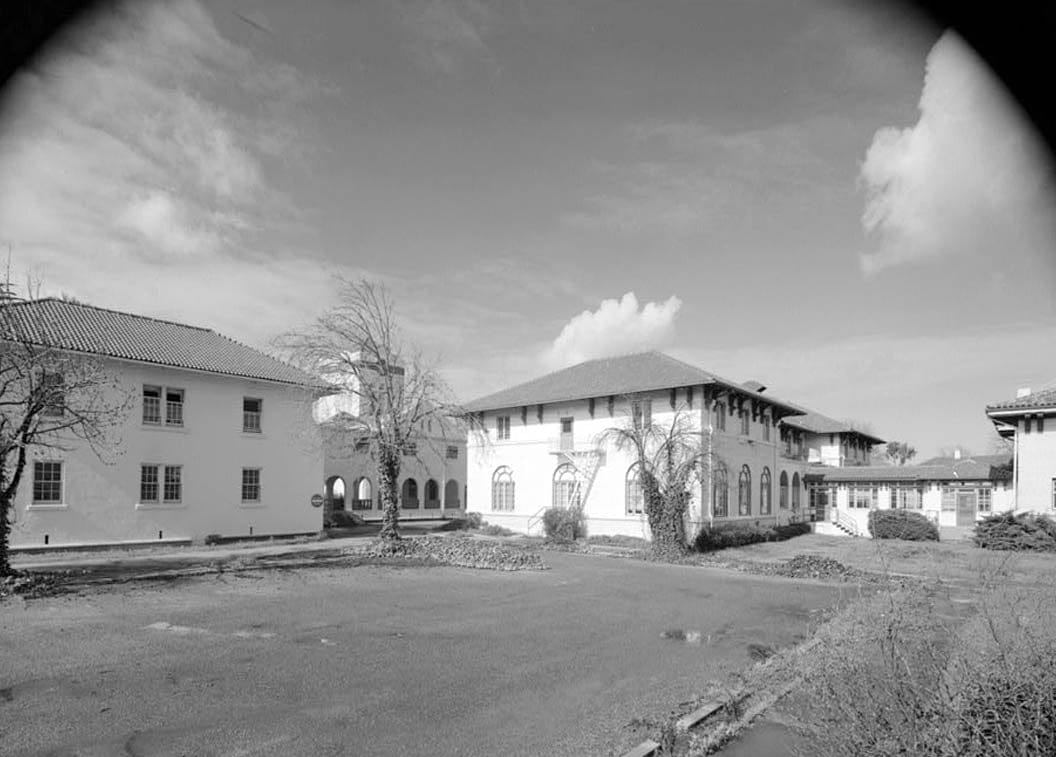 Historic Photo : Agnews State Hospital, Dining Hall, Beteween Avenue A & End of Palm Drive, Santa Clara, Santa Clara County, CA 1 Photograph