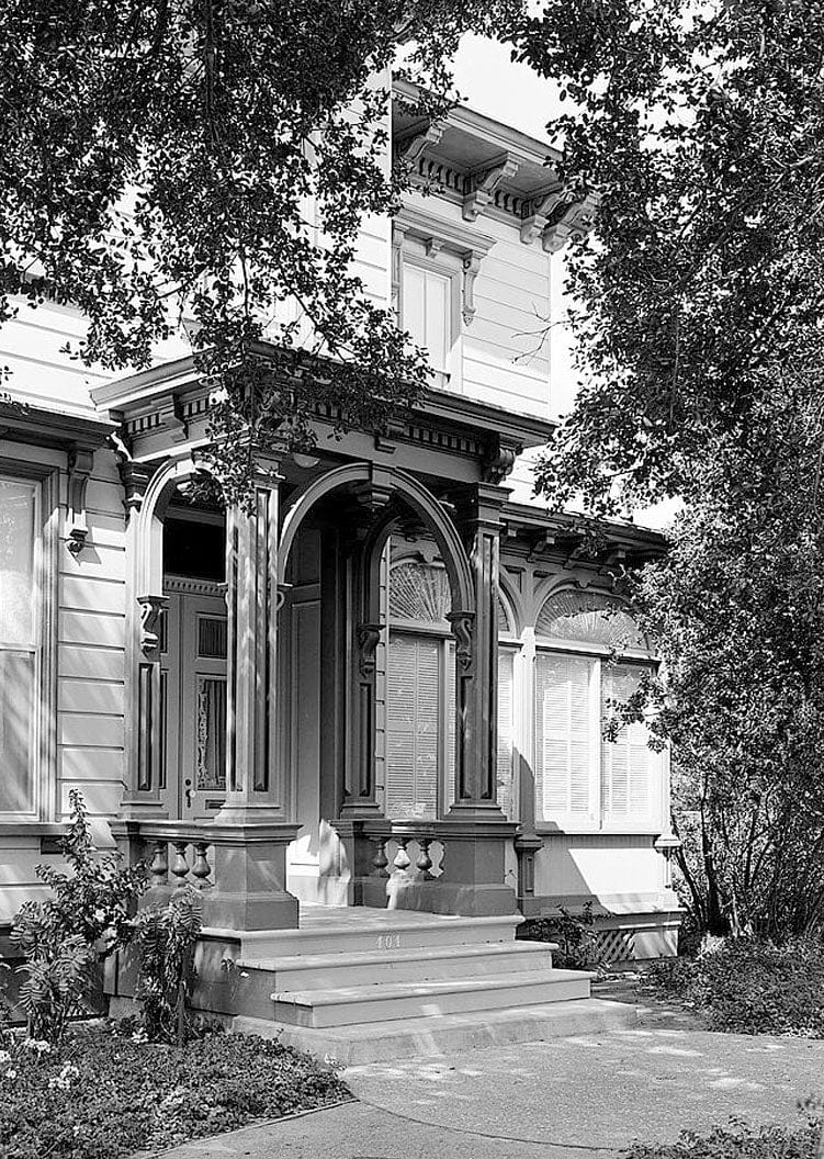 Historic Photo : Hunt-Stambach House, 404 West Montecito Street (moved from Victoria Street), Santa Barbara, Santa Barbara County, CA 5 Photograph
