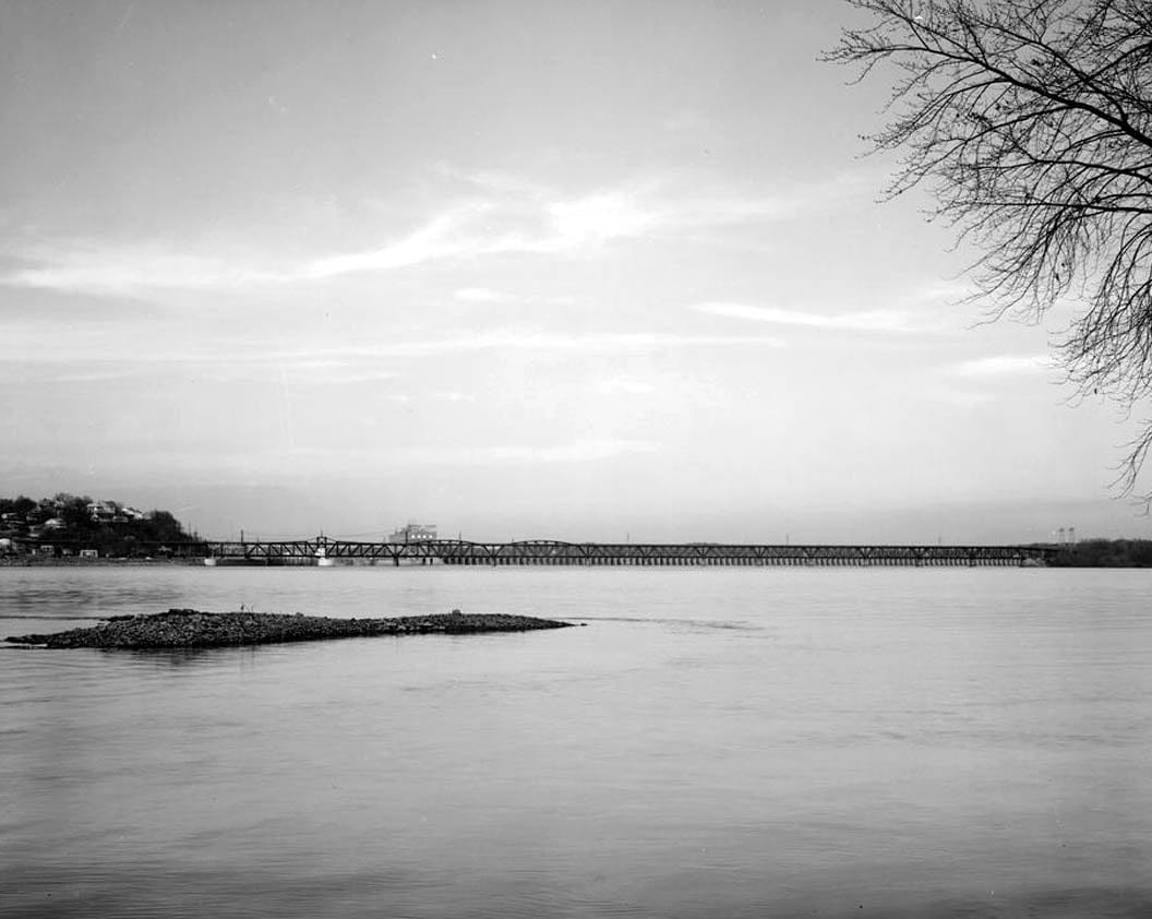 Historic Photo : Keokuk & Hamilton Bridge, Spanning Mississippi River, Keokuk, Lee County, IA 19 Photograph