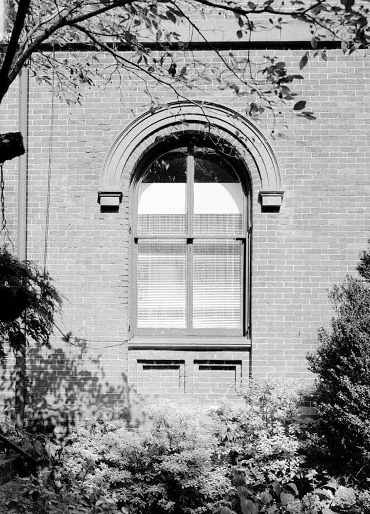 Historic Photo : Kenworthy Hall, State Highway 14 (Greensboro Road), Marion, Perry County, AL 49 Photograph