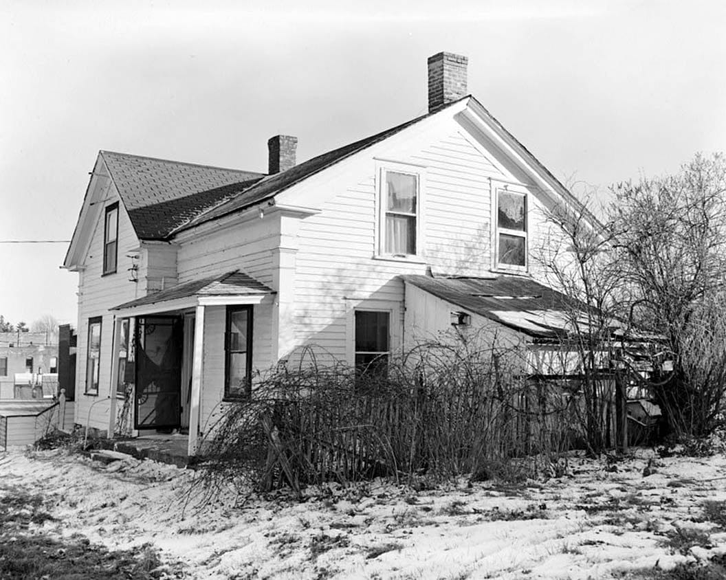 Historic Photo : P. J. Almquist House, 16 Second Street Northwest, Waukon, Allamakee County, IA 6 Photograph