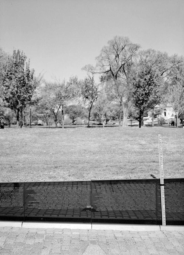 Historic Photo : Vietnam Veterans Memorial, West Potomac Park, Washington, District of Columbia, DC 64 Photograph