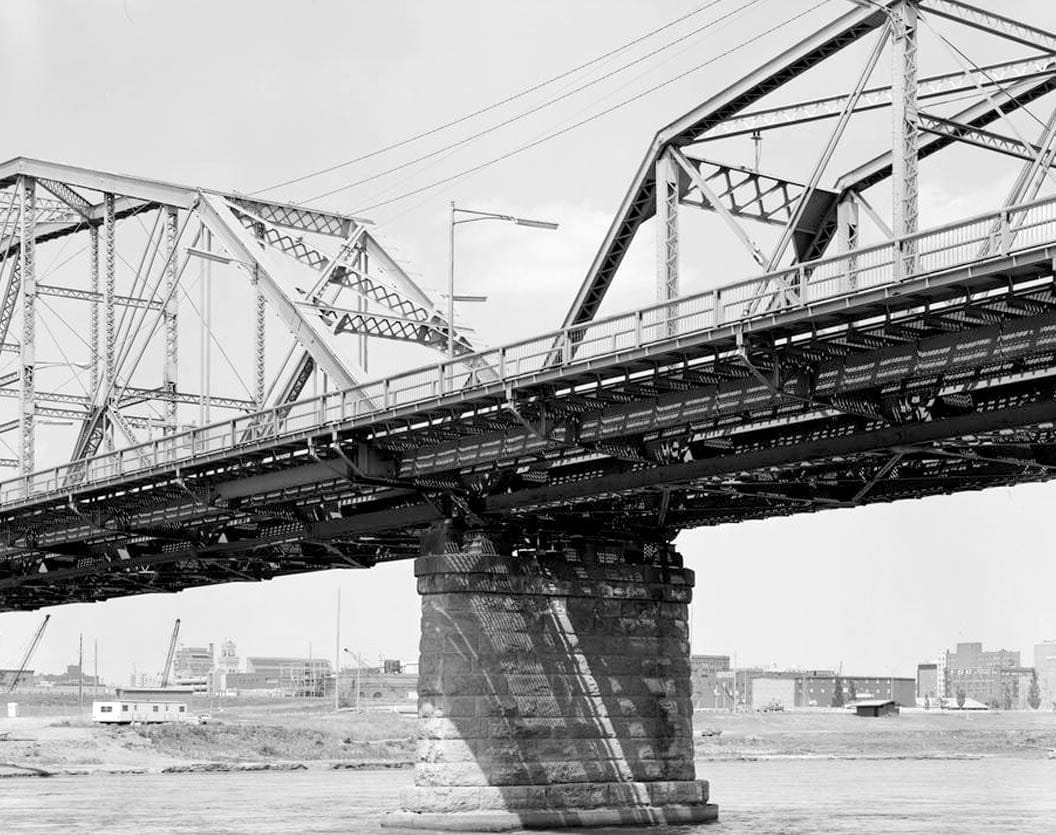 Historic Photo : Pacific Shortline Bridge, U.S. Route 20,spanning Missouri River, Sioux City, Woodbury County, IA 13 Photograph