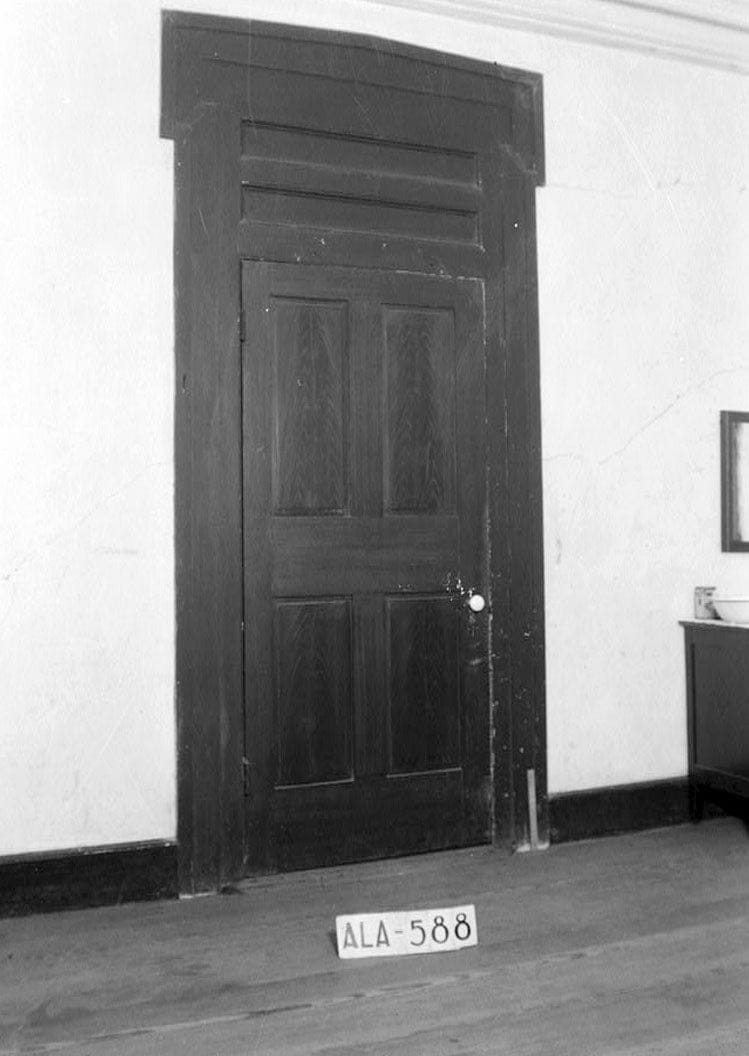 Historic Photo : Bass-Perry House, U.S. Highway 431, Seale, Russell County, AL 15 Photograph