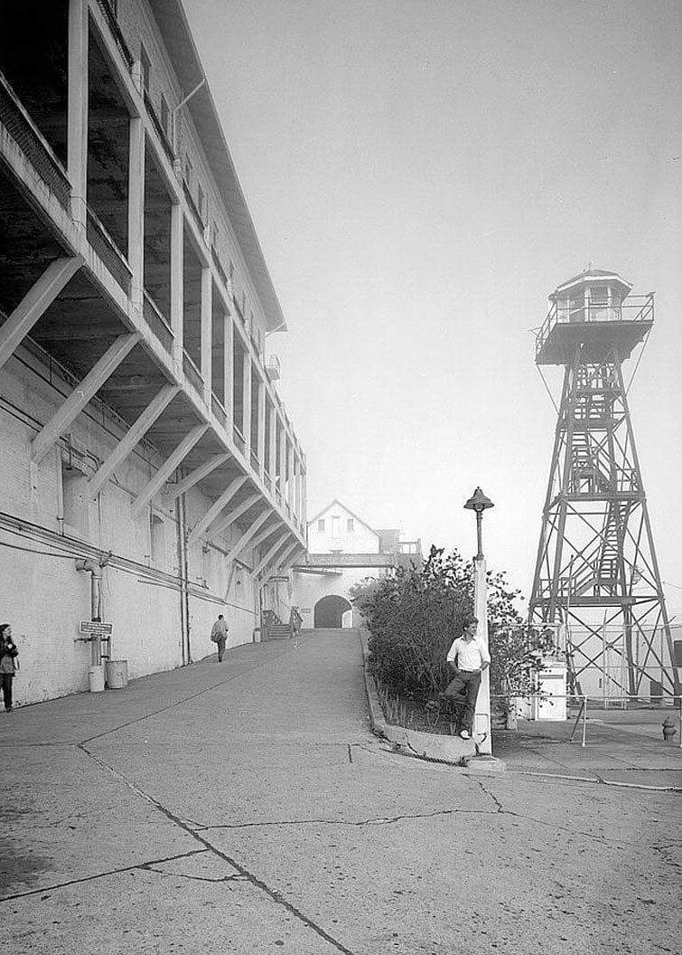 Historic Photo : Alcatraz, Building No. 64, Alcatraz Island, San Francisco Bay, San Francisco, San Francisco County, CA 1 Photograph