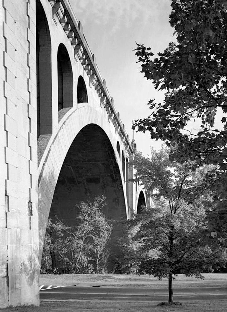 Historic Photo : Connecticut Avenue Bridge, Spans Rock Creek & Potomac Parkway at Connecticut Avenue, Washington, District of Columbia, DC 14 Photograph
