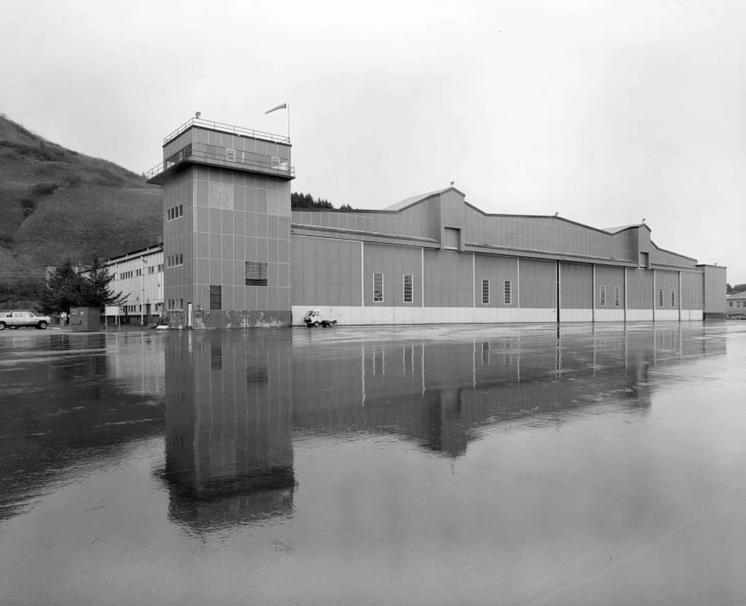Historic Photo : Kodiak Naval Operating Base, Hangar, U.S. Coast Guard Station, Kodiak, Kodiak Island Borough, AK 37 Photograph