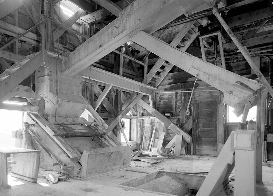 Historic Photo : Kennecott Copper Corporation, On Copper River & Northwestern Railroad, Kennicott, Valdez-Cordova Census Area, AK 23 Photograph