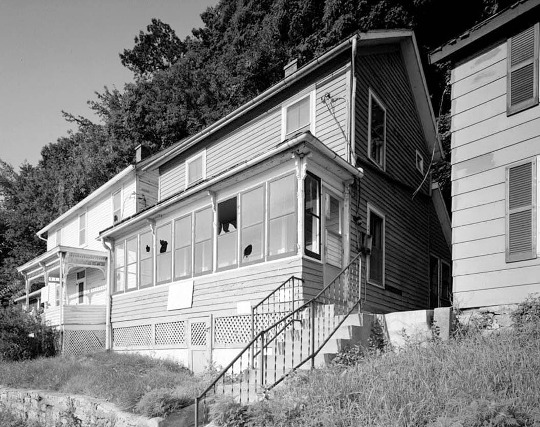 Historic Photo : Workingmen's Houses, Michael Fenton House, 375 South Locust Street, Dubuque, Dubuque County, IA 1 Photograph
