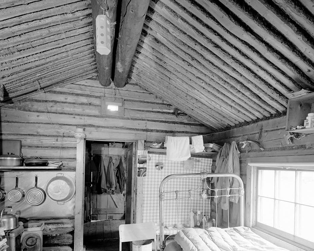 Historic Photo : Gus Larson Cabin, Koyukuk River at Wiseman Creek, Bettles Vicinity, Wiseman, Yukon-Koyukuk Census Area, AK 6 Photograph