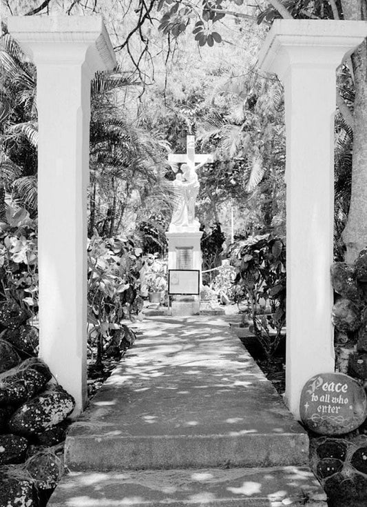 Historic Photo : Copes Monument, Moloka'i Island, Kalaupapa, Kalawao County, HI 1 Photograph