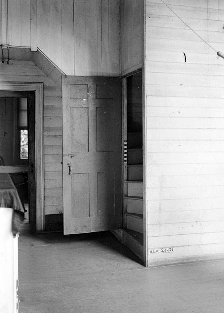 Historic Photo : Audley H. Gazzam House & Servants' Quarters, 1255 Government Street, Mobile, Mobile County, AL 37 Photograph