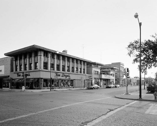 Historic Photo : City National Bank, 4 South Federal Avenue, Mason City, Cerro Gordo County, IA 1 Photograph