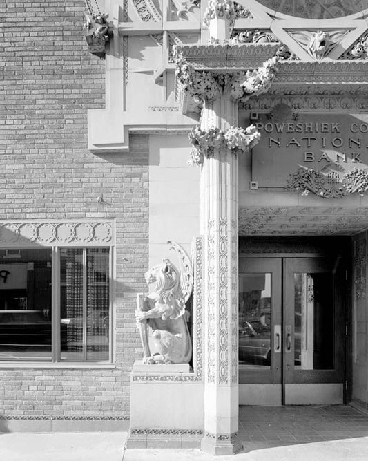Historic Photo : Merchants' National Bank, Northwest corner of Fourth Avenue & Broad Street, Grinnell, Poweshiek County, IA 4 Photograph