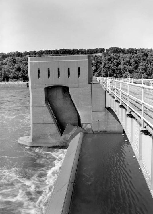 Historic Photo : Mississippi River 9-Foot Channel Project, Lock & Dam No. 11, Upper Mississippi River, Dubuque, Dubuque County, IA 46 Photograph