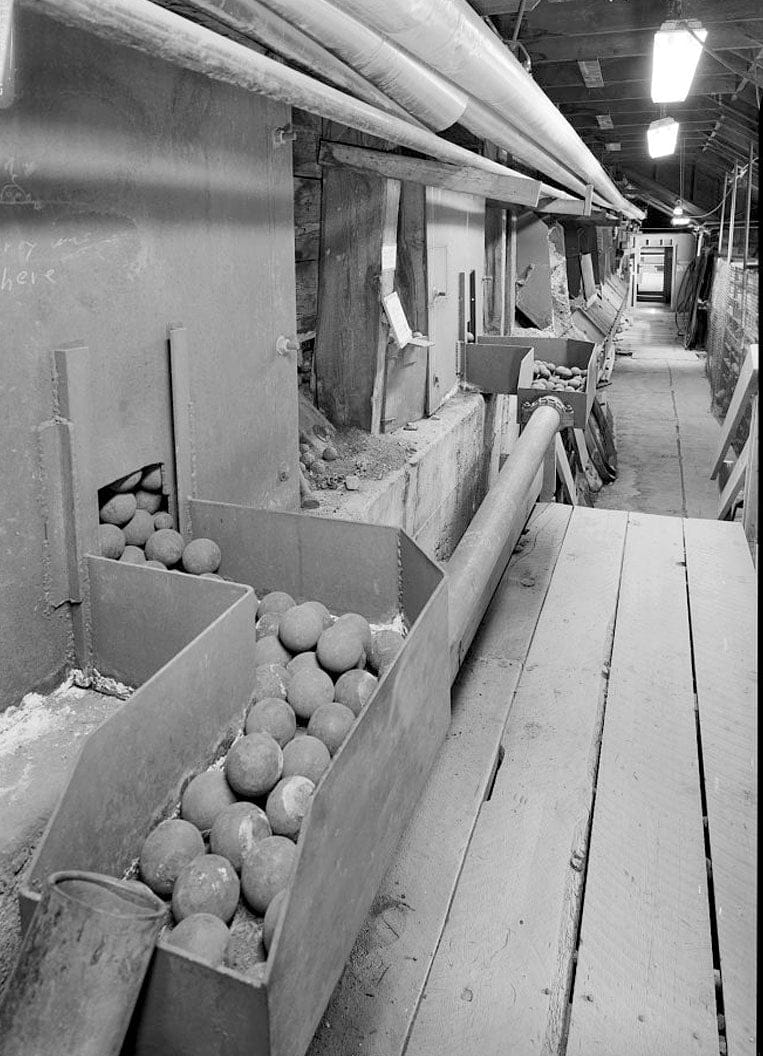Historic Photo : Shenandoah-Dives Mill, 135 County Road 2, Silverton, San Juan County, CO 51 Photograph