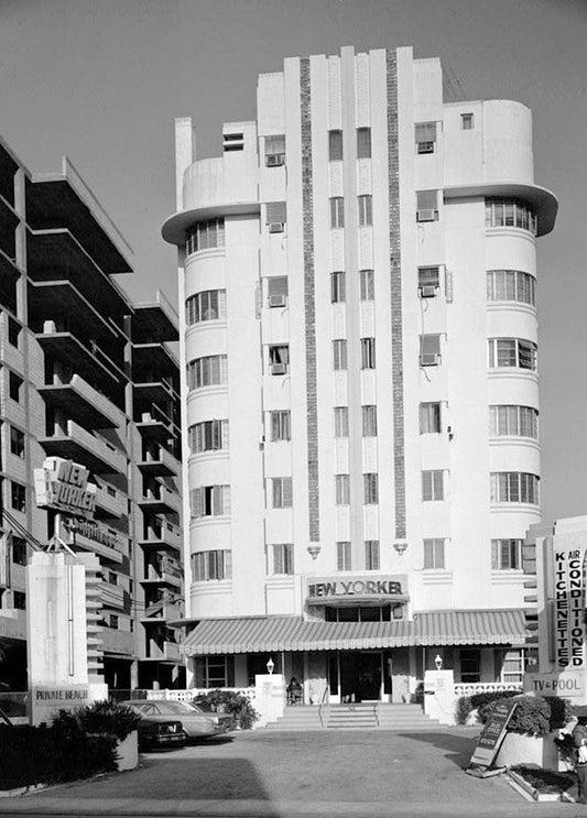 Historic Photo : New Yorker Hotel, 1611 Collins Avenue, Miami, Miami-Dade County, FL 3 Photograph