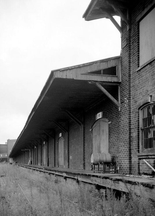 Historic Photo : Central of Georgia Railway, Down Freight Warehouse, 233 West Broad Street (at rear of Red Building), Savannah, Chatham County, GA 3 Photograph