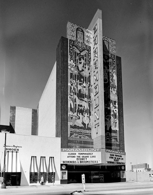 Historic Photo : Paramount Theatre, 2025 Broadway, Oakland, Alameda County, CA 10 Photograph
