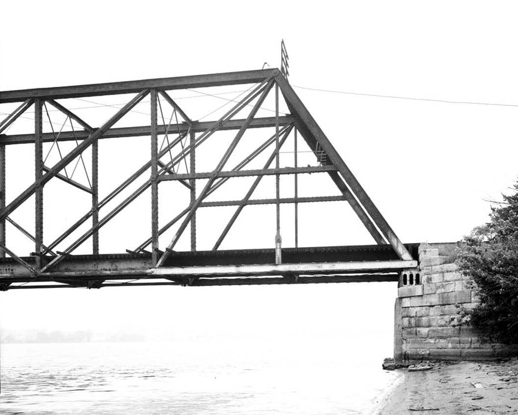 Historic Photo : Burlington Bridge, Burlington, Des Moines County, IA 14 Photograph