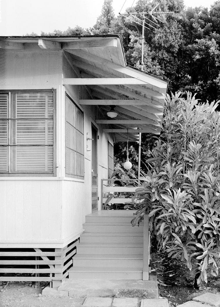 Historic Photo : Staff Row, Guest Cottage, Moloka'i Island, Kalaupapa, Kalawao County, HI 1 Photograph