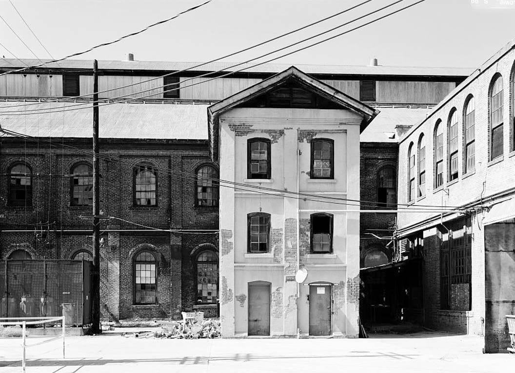 Historic Photo : Southern Pacific, Sacramento Shops, Privy, 111 I Street, Sacramento, Sacramento County, CA 2 Photograph