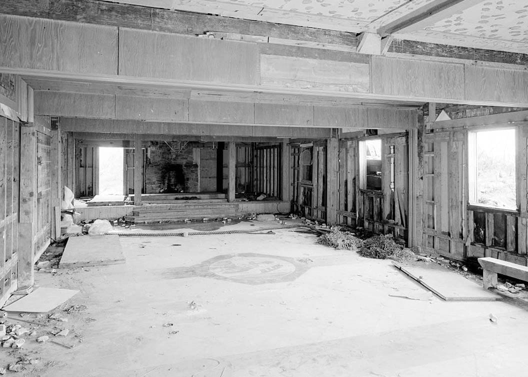 Historic Photo : Naval Operating Base Dutch Harbor & Fort Mears, Bachelor Officers Quarters, Unalaska, Aleutian Islands, AK 2 Photograph