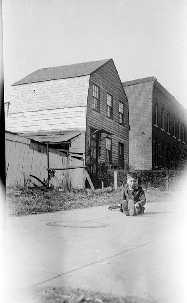 Historic Photo : Hamburgh House, 412 Twentieth Street Northwest, Washington, District of Columbia, DC 3 Photograph