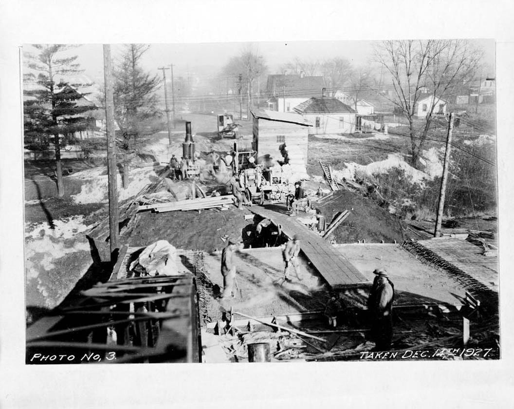 Historic Photo : Marsh Rainbow Arch Bridge, West Eighth Street North, Newton, Jasper County, IA 17 Photograph