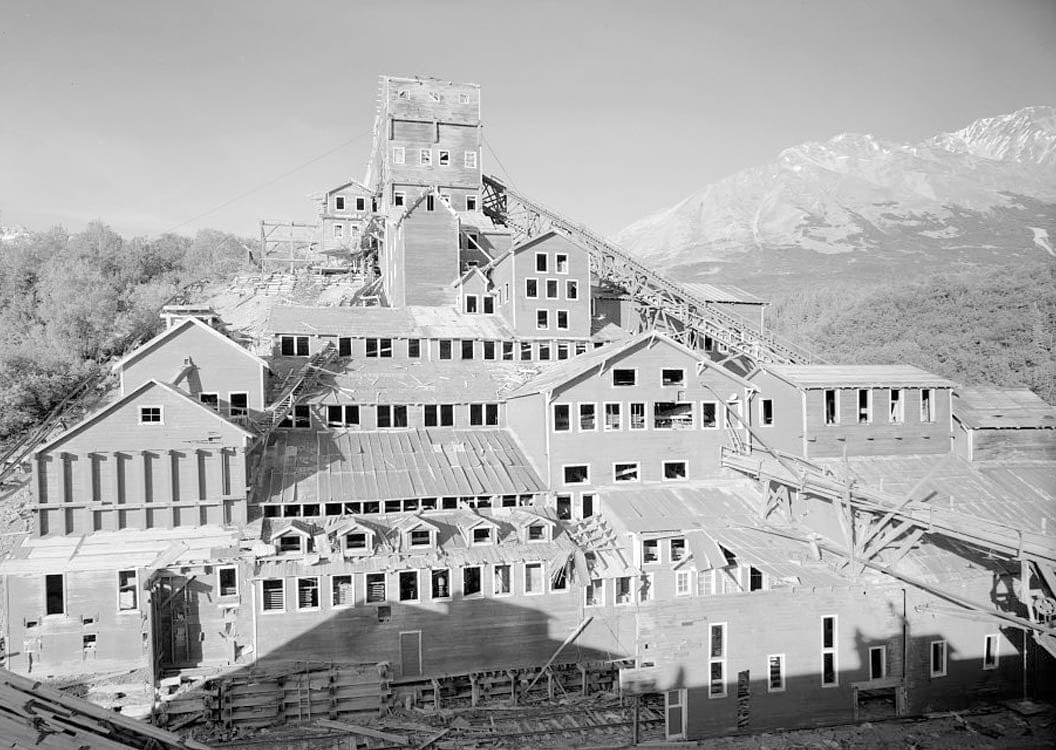 Historic Photo : Kennecott Copper Corporation, On Copper River & Northwestern Railroad, Kennicott, Valdez-Cordova Census Area, AK 7 Photograph