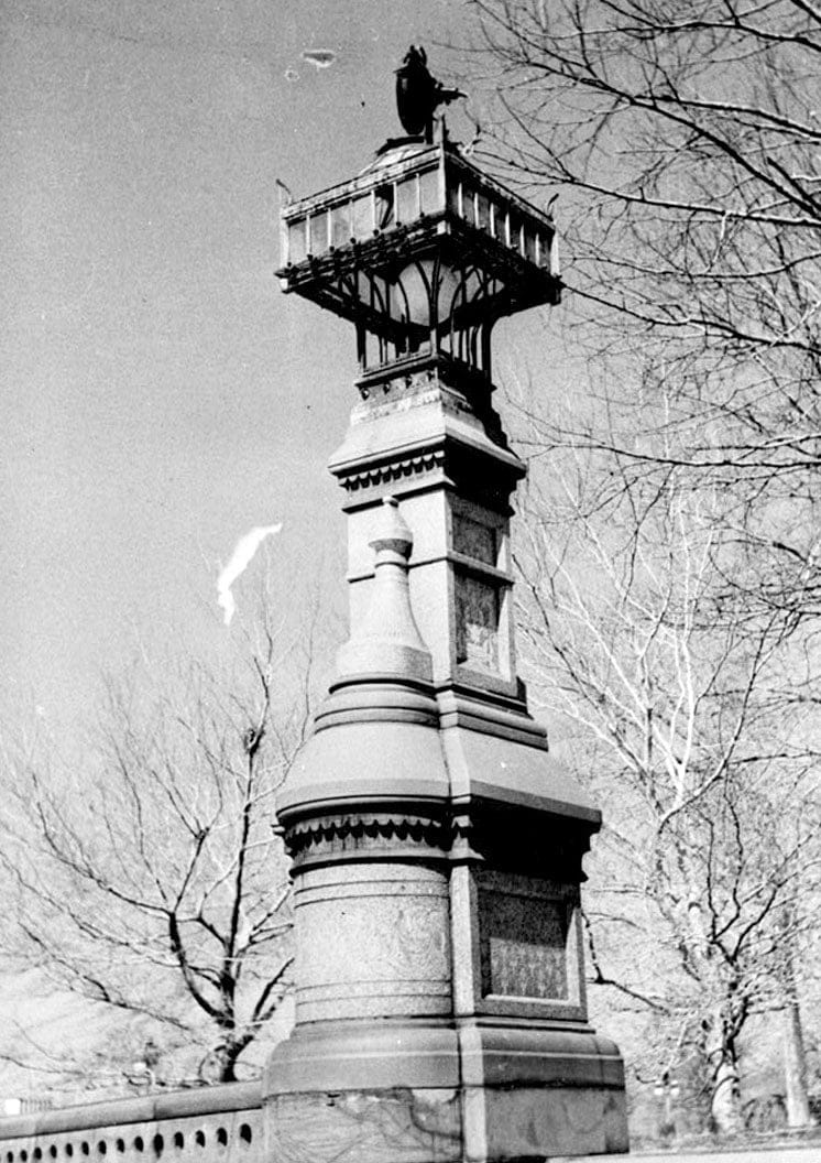 Historic Photo : U.S. Capitol, Light Standards, Capitol Grounds, East of Capitol, Washington, District of Columbia, DC 2 Photograph