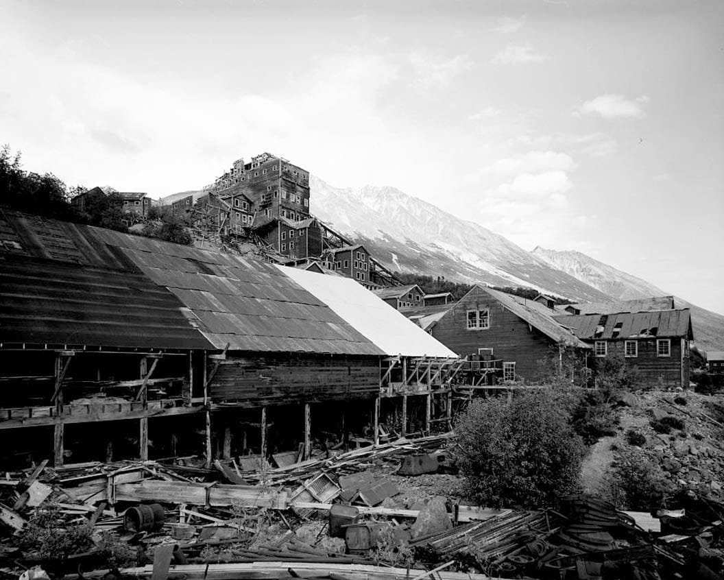 Historic Photo : Kennecott Copper Corporation, On Copper River & Northwestern Railroad, Kennicott, Valdez-Cordova Census Area, AK 42 Photograph