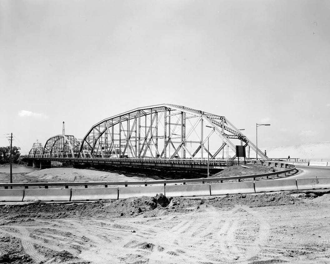 Historic Photo : Pacific Shortline Bridge, U.S. Route 20,spanning Missouri River, Sioux City, Woodbury County, IA 71 Photograph