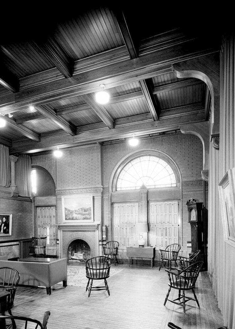 Historic Photo : John Fox Slater Memorial Museum, 108 Crescent Street, Norwich, New London County, CT 10 Photograph