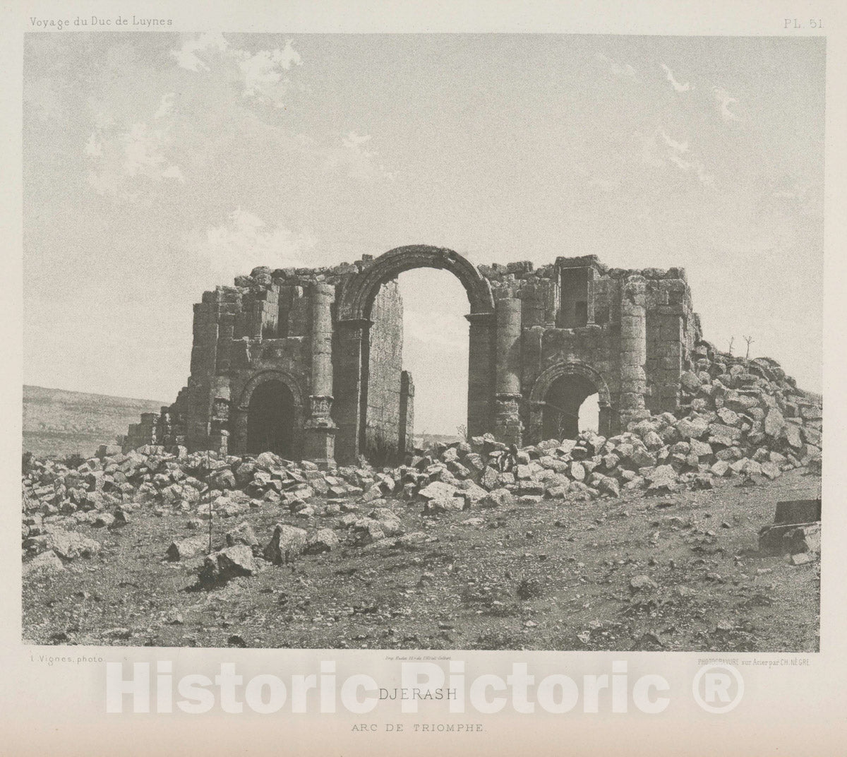 Art Print : 1874, Djerash, arc de Triomphe - Vintage Wall Art