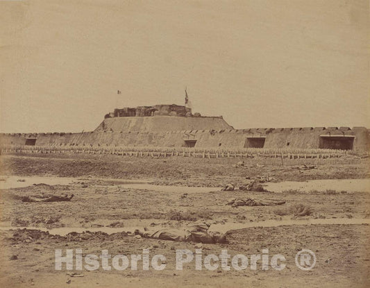 Art Print : Felice Beato, Rear of The North Fort After Its Capture, Showing The Retreat of The Chinese Army, August 21, 1860, 1860 - Vintage Wall Art