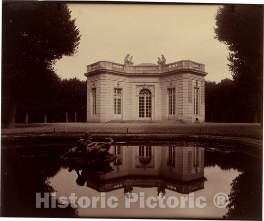 Art Print : EugÃ¨ne Atget, Trianon, Pavillon FranÃ§ais, 1923-1924 - Vintage Wall Art