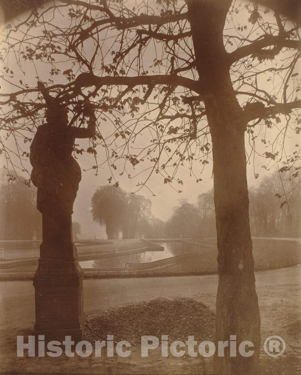 Art Print : EugÃ¨ne Atget, Saint-Cloud, 1926 - Vintage Wall Art