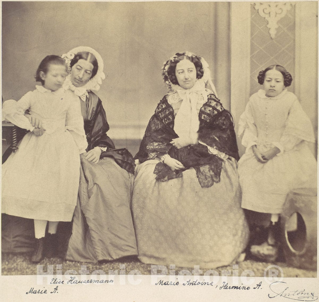 Photo Print : Franz Antoine - Elise Höusermann, Hermine, Marie and Marie Antoine : Vintage Wall Art