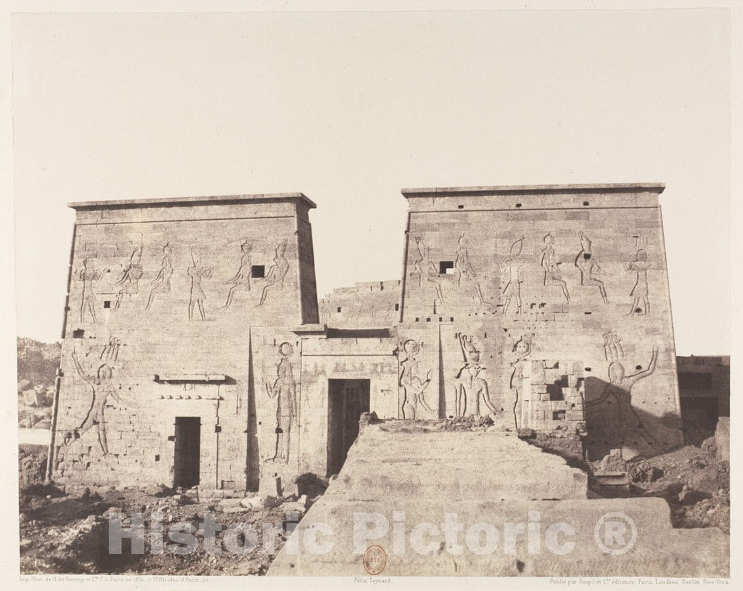 Photo Print : Félix Teynard - ILE de Fîleh (Philæ), Premier Pylône - Vue Prise de la Plate-Forme de la Colonnade Orientale en P : Vintage Wall Art