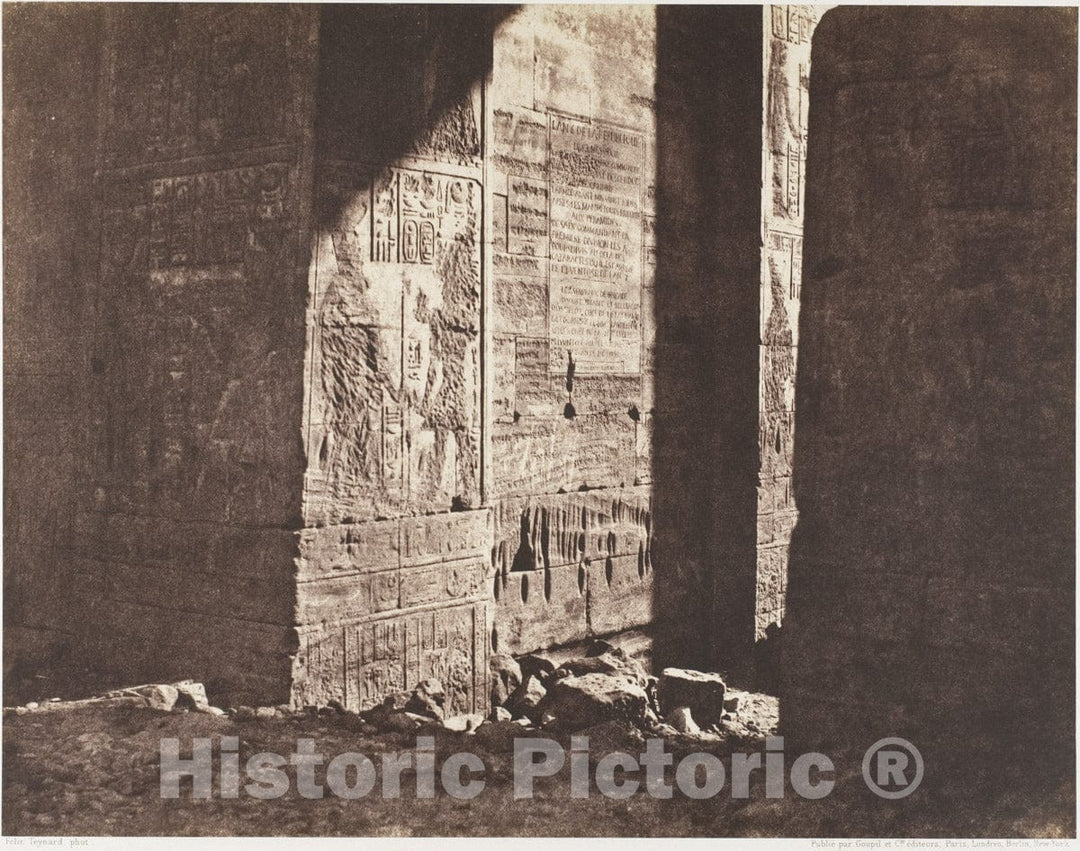 Photo Print : Félix Teynard - ILE de Fîleh (Philæ), Premier Pylône, Inscription Française Gravée Sur L'Ébrasement Oriental, En M : Vintage Wall Art