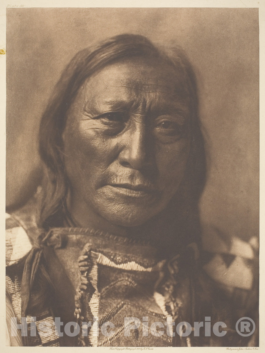 Art Photo : Hollow Horn Bear, Edward S. Curtis, c 1880, Vintage Wall Decor :